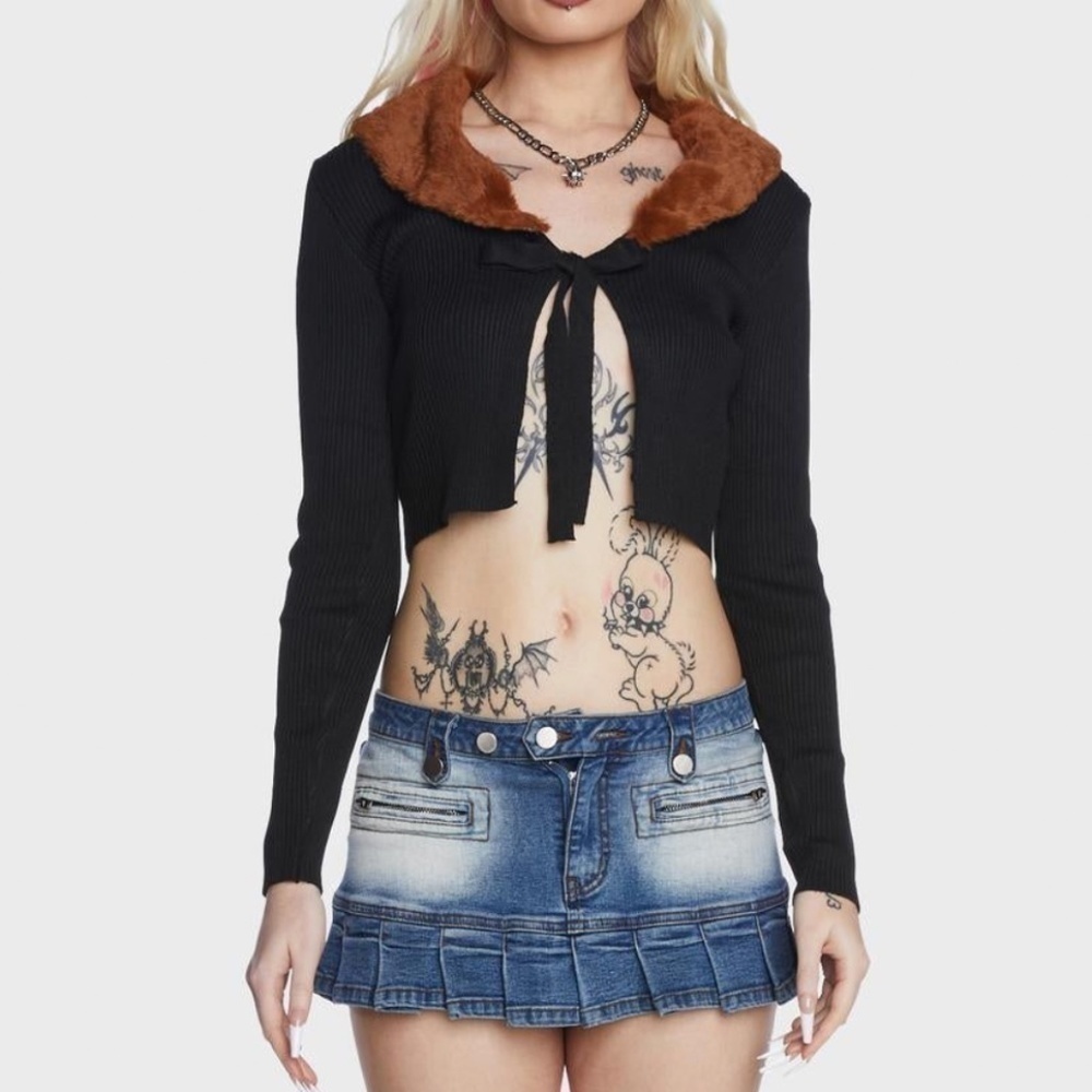Daisy Street Black Long Sleeve Faux Fur Front Tie Top